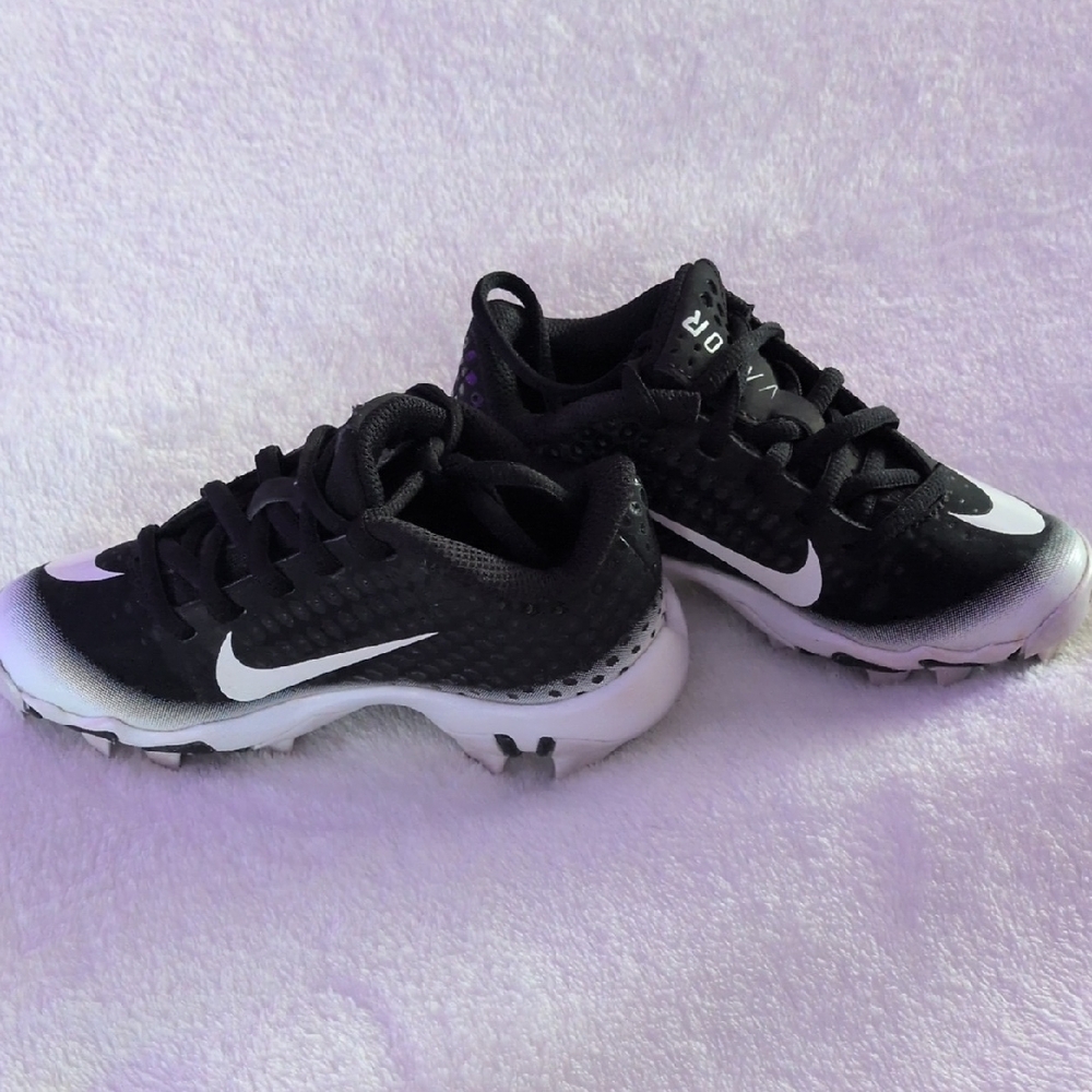 Nike Black and White Sports Cleats